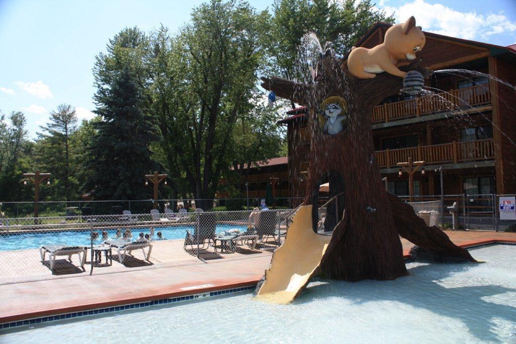 Meadowbrook Resort Wisconsin Dells Buitenkant foto
