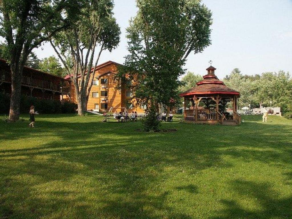 Meadowbrook Resort Wisconsin Dells Buitenkant foto