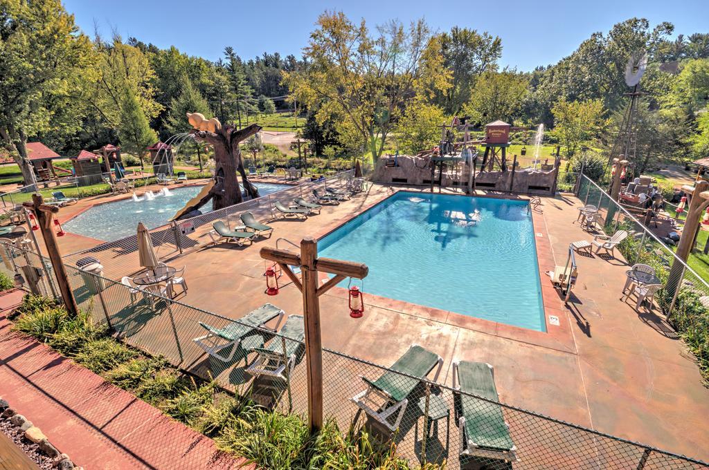 Meadowbrook Resort Wisconsin Dells Buitenkant foto