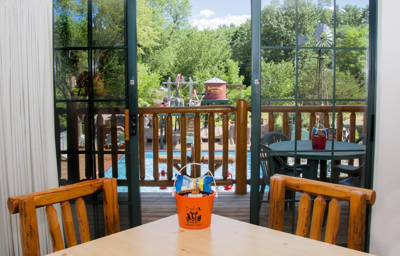 Meadowbrook Resort Wisconsin Dells Buitenkant foto